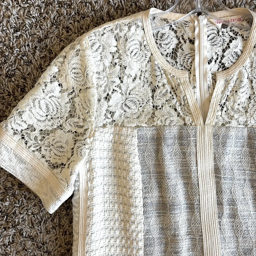 Rebecca Taylor Lace Shifts
Slit Neck Short Sleeve Mini Patchwork Dress Size 8 - Picture 4 of 15